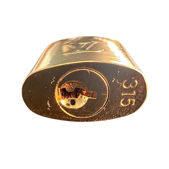 Louis Vuitton Brass Lock & Key Necklace Set #315 (LVXX025) - Picture 6 of 6